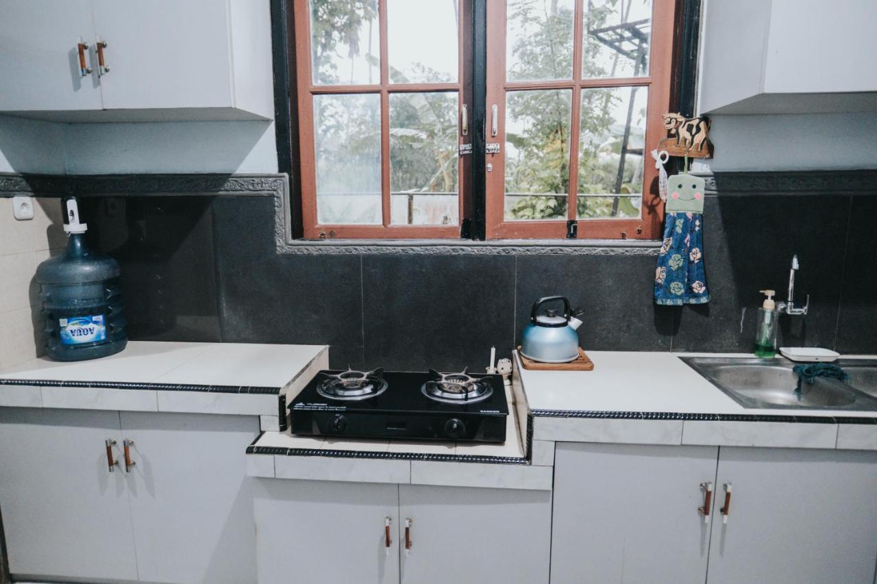 Agus Hidden Homestay - Banjar Sweet Village Banyuwangi  Exterior foto