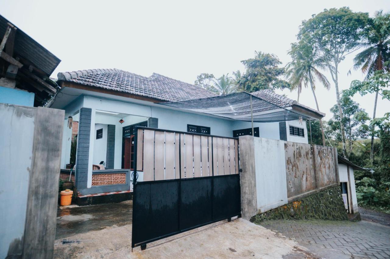 Agus Hidden Homestay - Banjar Sweet Village Banyuwangi  Exterior foto